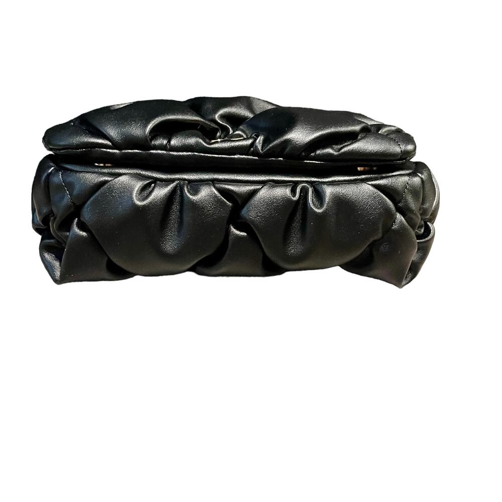 Jessica Simpson Elegant Quilted Black Shoulder Bag with Gold Chain Strap NWT - Picture 10 of 16